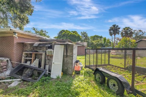 House in Tampa, Florida 3 bedrooms, 130.62 sq.m. № 1869240 - photo 21