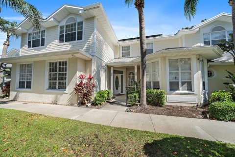 Condominio en venta en Bradenton, Florida, 3 dormitorios, 282.98 m2 № 1644058 - foto 2