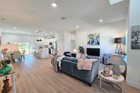 Villa ou maison à vendre à Ocala, Floride: 4 chambres, 176.79 m2 № 2387597 - photo 3