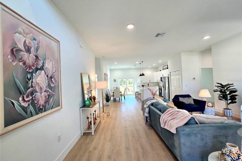 Villa ou maison à vendre à Ocala, Floride: 4 chambres, 176.79 m2 № 2387597 - photo 2