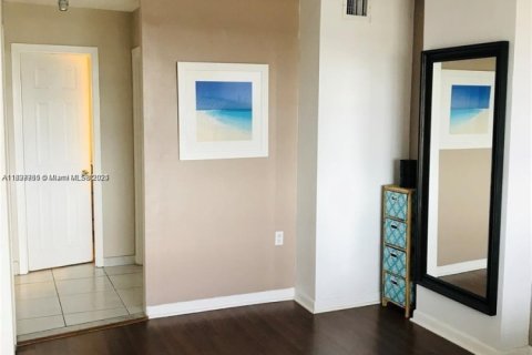 Copropriété à vendre à Aventura, Floride: 1 chambre, 82.4 m2 № 1825855 - photo 14