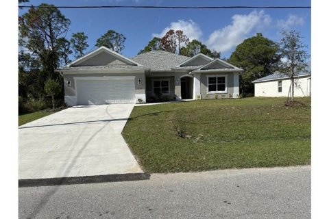 House in North Port, Florida 3 bedrooms, 208.84 sq.m. № 2106578