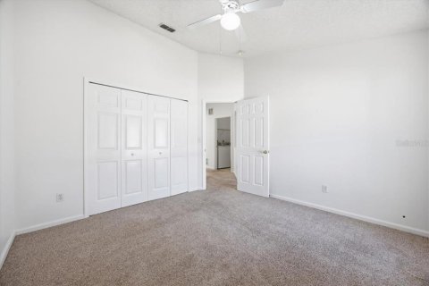 Casa en venta en Clermont, Florida, 4 dormitorios, 175.49 m2 № 2145395 - foto 14