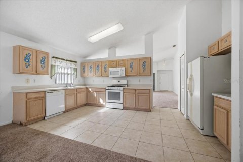 Casa en venta en Clermont, Florida, 4 dormitorios, 175.49 m2 № 2145395 - foto 18