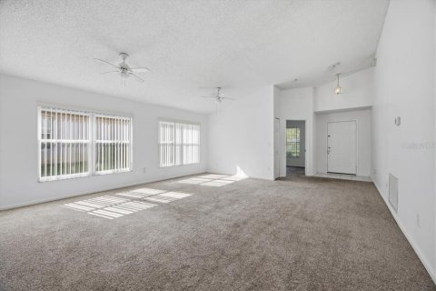 Casa en venta en Clermont, Florida, 4 dormitorios, 175.49 m2 № 2145395 - foto 8