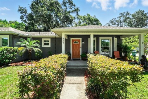 House in Winter Garden, Florida 3 bedrooms, 206.71 sq.m. № 1852496 - photo 3