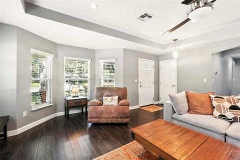 House in Winter Garden, Florida 3 bedrooms, 206.71 sq.m. № 1852496 - photo 9