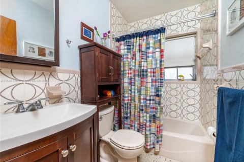 Купить виллу или дом в Майами, Флорида 3 спальни, 150.41м2, № 1452813 - фото 18
