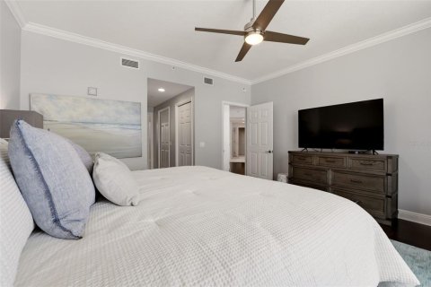 Condo in Sarasota, Florida, 2 bedrooms № 2202368 - photo 20
