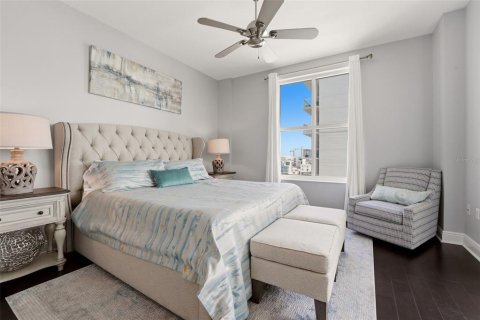 Condo in Sarasota, Florida, 2 bedrooms № 2202368 - photo 24