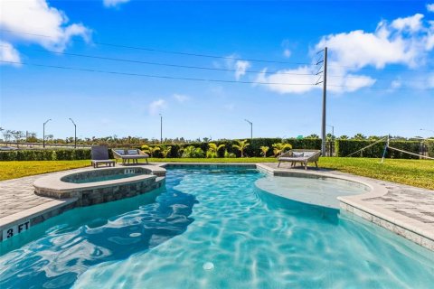 Casa en venta en Kissimmee, Florida, 5 dormitorios, 239.13 m2 № 2384075 - foto 23