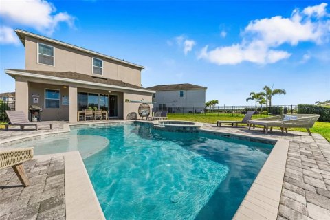 Casa en venta en Kissimmee, Florida, 5 dormitorios, 239.13 m2 № 2384075 - foto 28