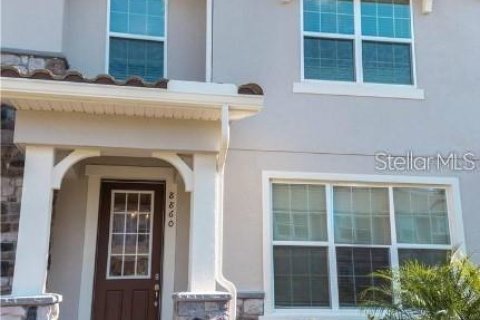 Touwnhouse à vendre à Windermere, Floride: 3 chambres, 143.72 m2 № 2302444 - photo 2