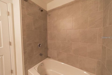 Touwnhouse à vendre à Windermere, Floride: 3 chambres, 143.72 m2 № 2302444 - photo 25
