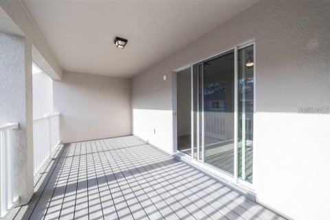 Touwnhouse à vendre à Windermere, Floride: 3 chambres, 143.72 m2 № 2302444 - photo 18