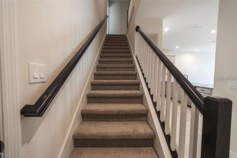 Touwnhouse à vendre à Windermere, Floride: 3 chambres, 143.72 m2 № 2302444 - photo 11