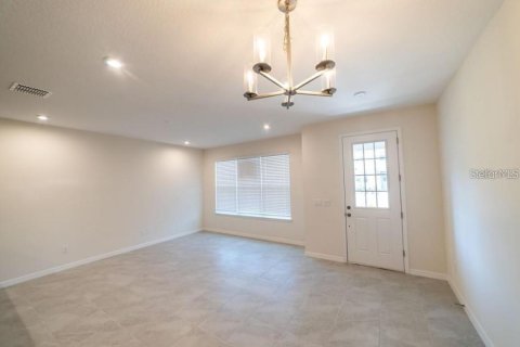 Touwnhouse à vendre à Windermere, Floride: 3 chambres, 143.72 m2 № 2302444 - photo 5