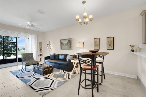 Casa en venta en Clermont, Florida, 2 dormitorios, 127.65 m2 № 1901990 - foto 12
