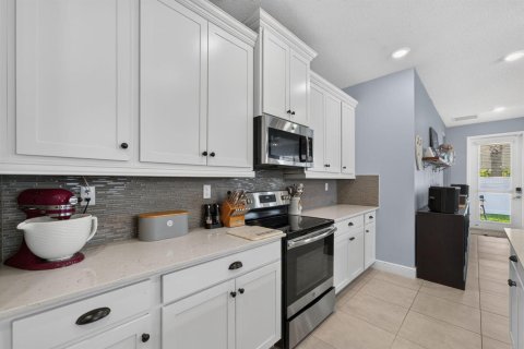 Villa ou maison à vendre à Deerfield Beach, Floride: 4 chambres, 202.43 m2 № 2433959 - photo 13
