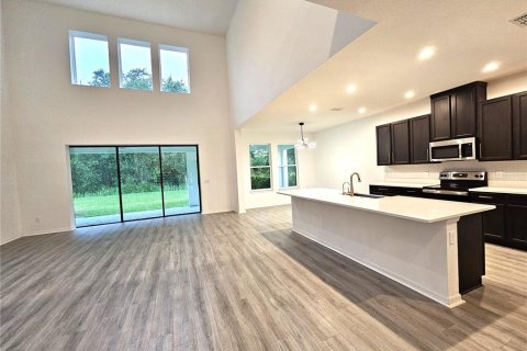 Casa en venta en Kissimmee, Florida, 5 dormitorios, 381.74 m2 № 1900139 - foto 14