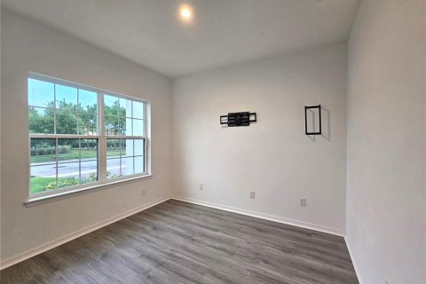Casa en venta en Kissimmee, Florida, 5 dormitorios, 381.74 m2 № 1900139 - foto 11