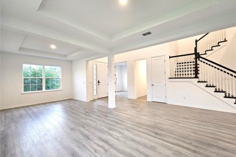 Casa en venta en Kissimmee, Florida, 5 dormitorios, 381.74 m2 № 1900139 - foto 9