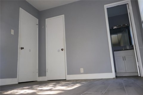 Casa en alquiler en Tampa, Florida, 3 dormitorios, 130.06 m2 № 1821032 - foto 19