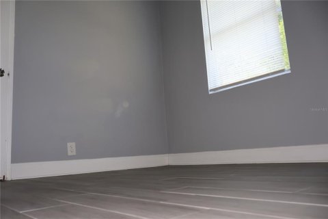 Casa en alquiler en Tampa, Florida, 3 dormitorios, 130.06 m2 № 1821032 - foto 13