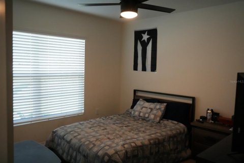 House in Zephyrhills, Florida 4 bedrooms, 171.5 sq.m. № 1835371 - photo 17