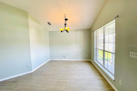 Casa en venta en Middleburg, Florida, 3 dormitorios, 137.5 m2 № 1787777 - foto 4