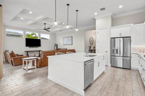 Villa ou maison à vendre à Port St. Lucie, Floride: 4 chambres, 247.31 m2 № 2350712 - photo 16