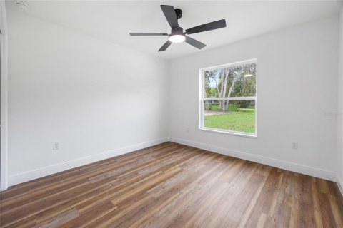 House in Ocala, Florida 3 bedrooms, 159.23 sq.m. № 1900335 - photo 13