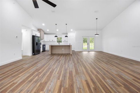 House in Ocala, Florida 3 bedrooms, 159.23 sq.m. № 1900335 - photo 4