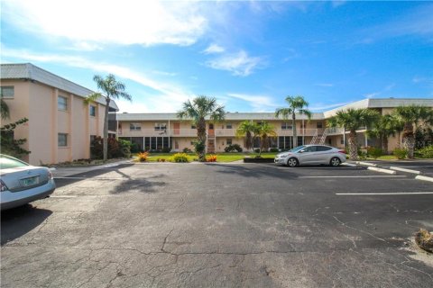 Appartement à Venice, Floride 2 chambres, 75.34 m2 № 2298826