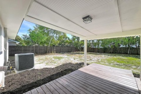 Casa en venta en Mount Dora, Florida, 3 dormitorios, 122.63 m2 № 2285258 - foto 27