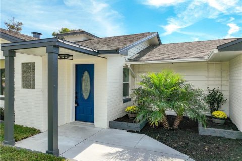Casa en venta en Mount Dora, Florida, 3 dormitorios, 122.63 m2 № 2285258 - foto 3