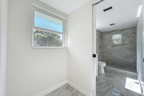 Casa en venta en Mount Dora, Florida, 3 dormitorios, 122.63 m2 № 2285258 - foto 21