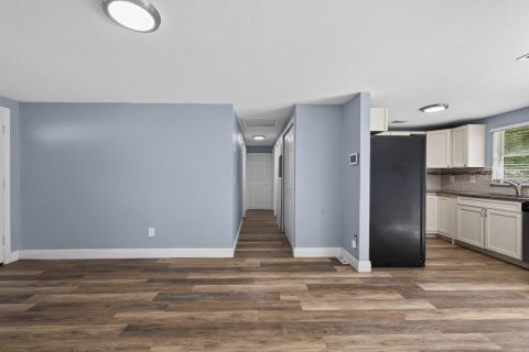 Villa ou maison à vendre à Tampa, Floride: 3 chambres, 82.13 m2 № 2287716 - photo 8