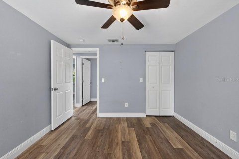Villa ou maison à vendre à Tampa, Floride: 3 chambres, 82.13 m2 № 2287716 - photo 20