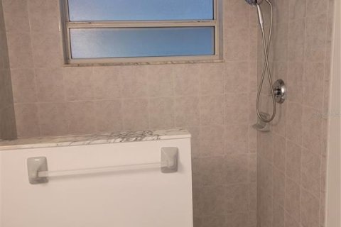 Снять в аренду виллу или дом в Палм-Кост, Флорида 3 комнаты, 136.94м2, № 1908170 - фото 13