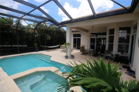 Casa en venta en West Palm Beach, Florida, 3 dormitorios, 229.84 m2 № 2034008 - foto 4
