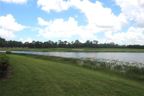 Casa en venta en West Palm Beach, Florida, 3 dormitorios, 229.84 m2 № 2034008 - foto 8