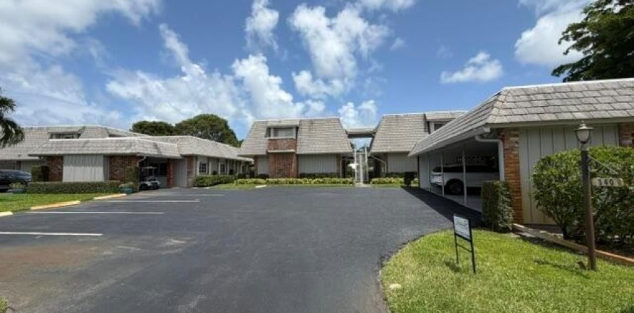 Condo in Atlantis, Florida, 2 bedrooms  № 2190342