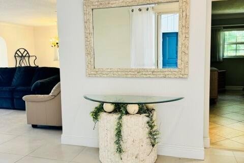 Condo in Atlantis, Florida, 2 bedrooms  № 2190342 - photo 4