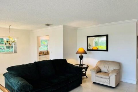 Condo in Atlantis, Florida, 2 bedrooms  № 2190342 - photo 7