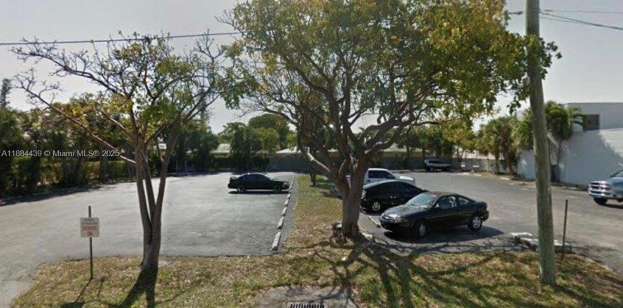 Студия в Форт-Лодердейл, Флорида № 2037345