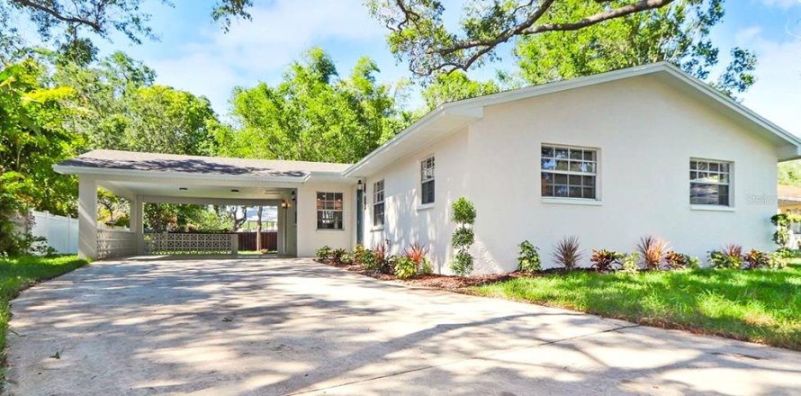 Apartamento en Gulfport, Florida 2 dormitorios, 83.61 m2 № 1850113