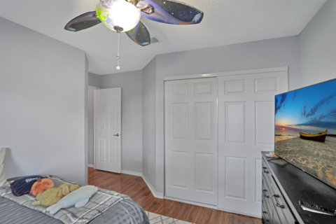 House in Coral Springs, Florida 3 bedrooms, 163.51 sq.m. № 2365713 - photo 16