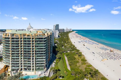 Кондоминиум с 3 спальнями в Майами-Бич, Флорида № 2001925