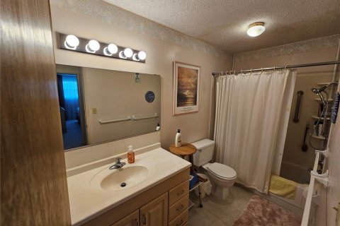 Condo in Gulfport, Florida, 1 bedroom  № 1917648 - photo 13